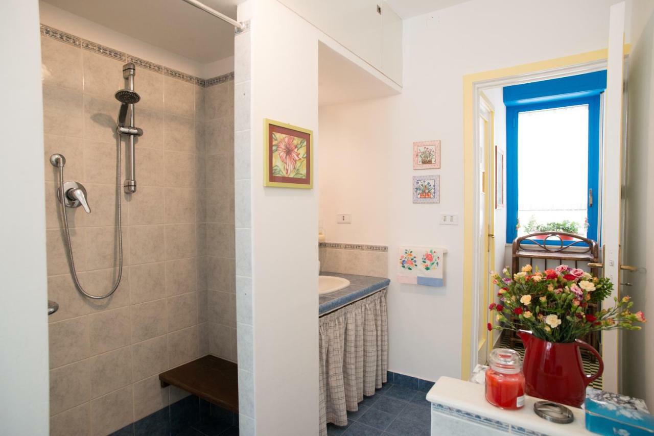 Emiolia Apartment มิลาซโซ ภายนอก รูปภาพ